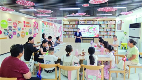 少年“π”暑期公益托管为社区少年搭建了一个成长共同体